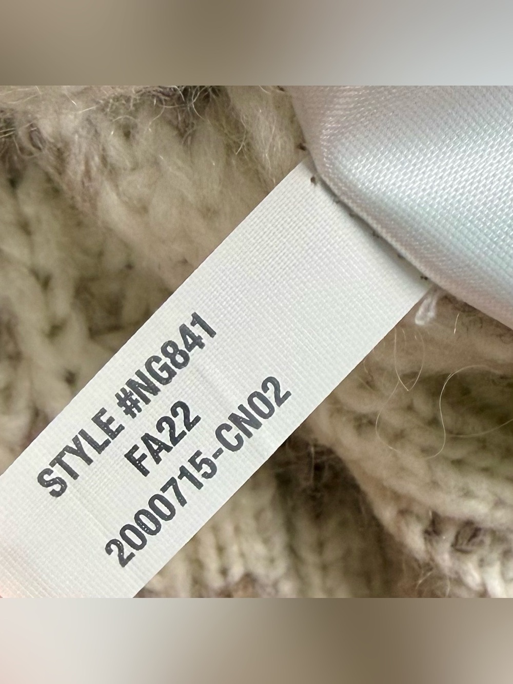 Madewell Chunky Wool Blend Knit Cardigan in Cream and Tan Heather - Picture 10 of 11